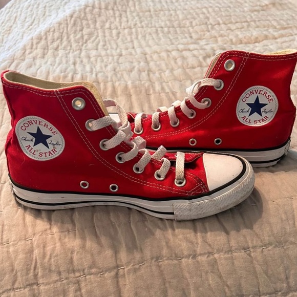 Converse Red Canvas High-Top All Stars - Picture 1 of 3